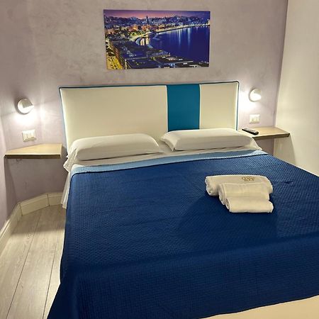 Bed and Breakfast Chiaia Roof à Naples Extérieur photo